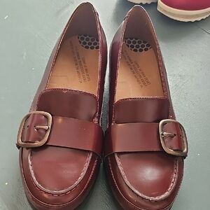 Women's Burgundy Loafers with Buckle. NWOB FITFLOP. Size 8